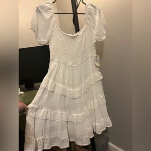 NWT! White ruffled Altar’d State dress - Women’s M